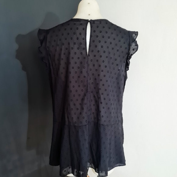 Women's size L 'COUNTRY ROAD' Gorgeous black frill sleeve cotton top - AS NEW - Picture 5 of 7